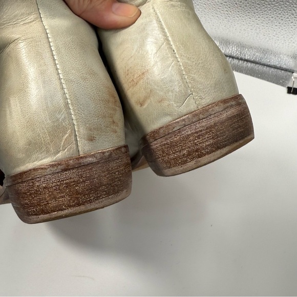 Free People  Royale Pointy Toe Boots  Distressed Leather 38 /8 - Picture 6 of 8